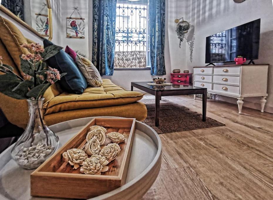 Apartamento A 2 Minutos De Plaza La Merced, Малага Экстерьер фото